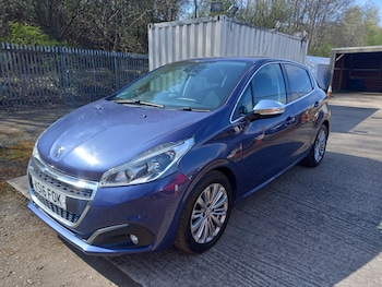 Used Peugeot 208 2016 for sale - 78380703: Photo
