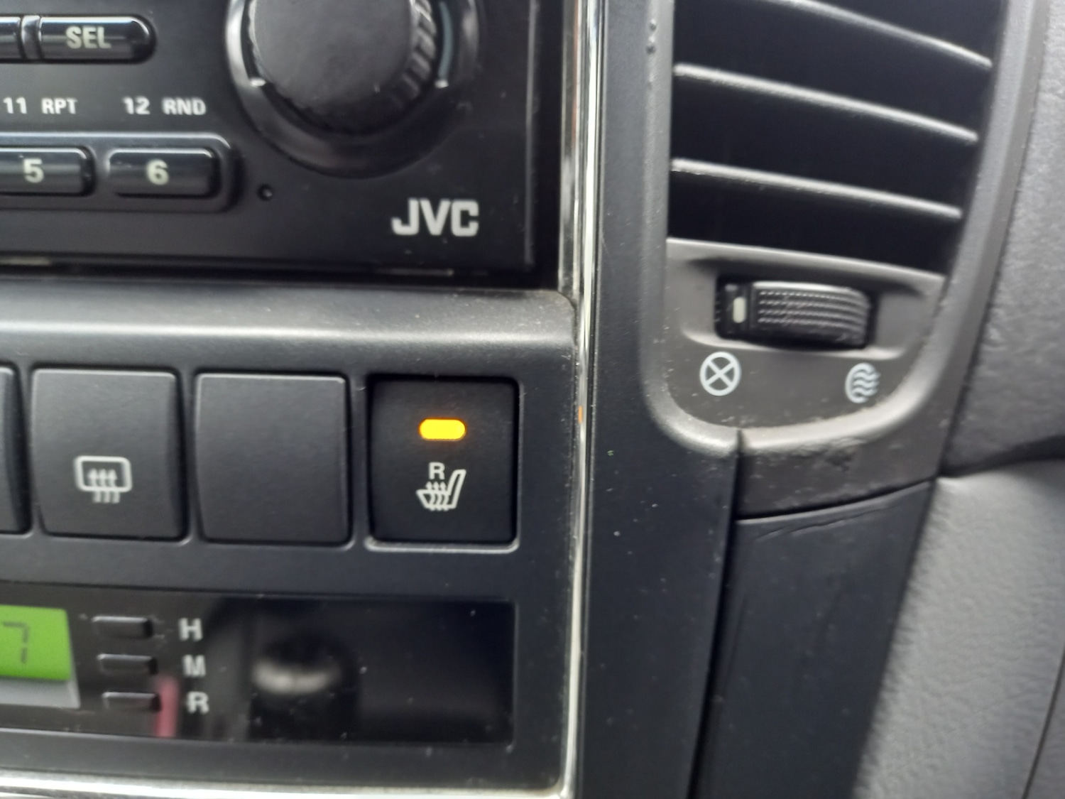 Used Kia Sorento 2008 for sale - 77630027: Photo 30