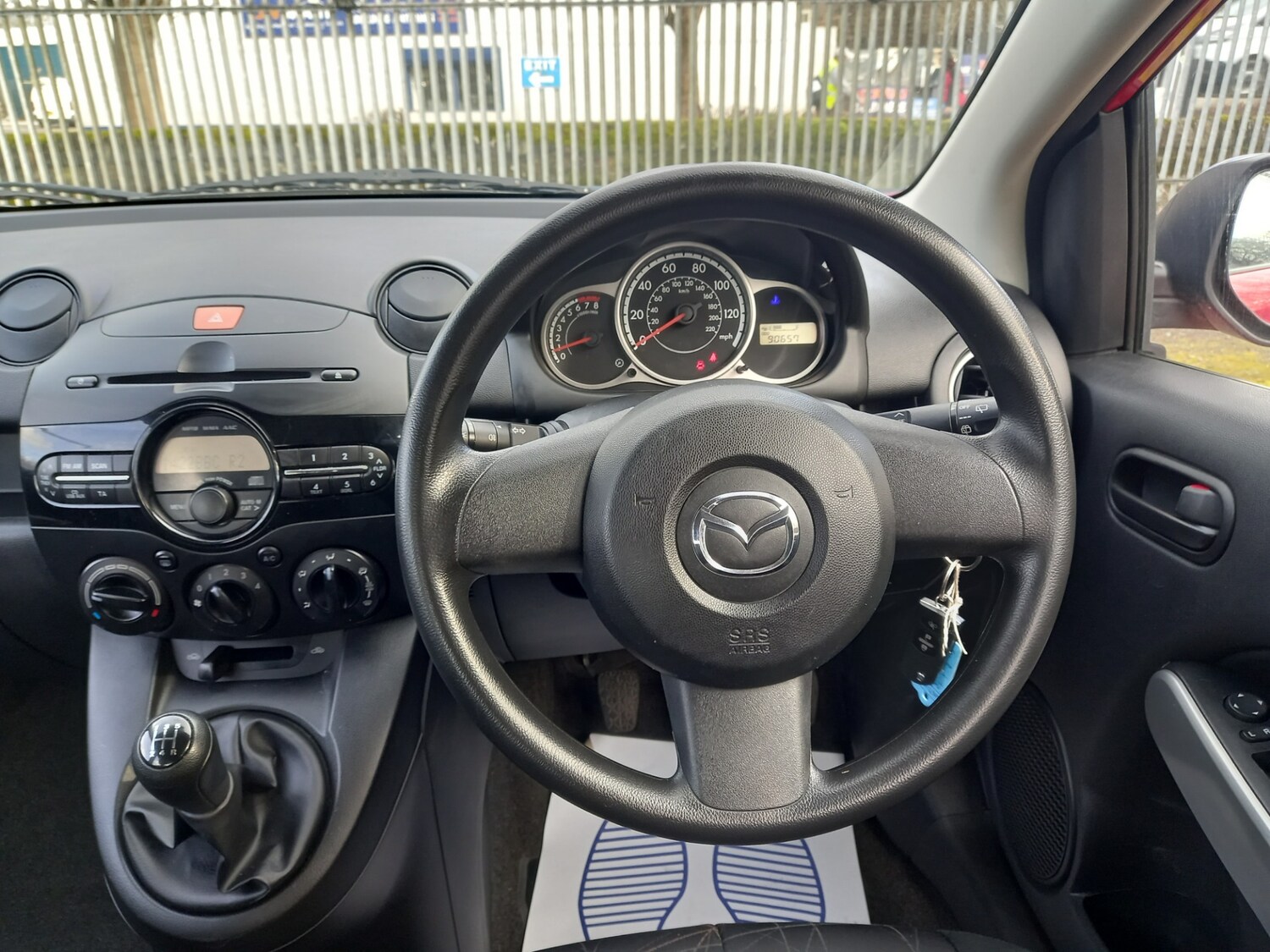 Used Mazda Mazda2 2014 for sale - 77730962: Photo 18