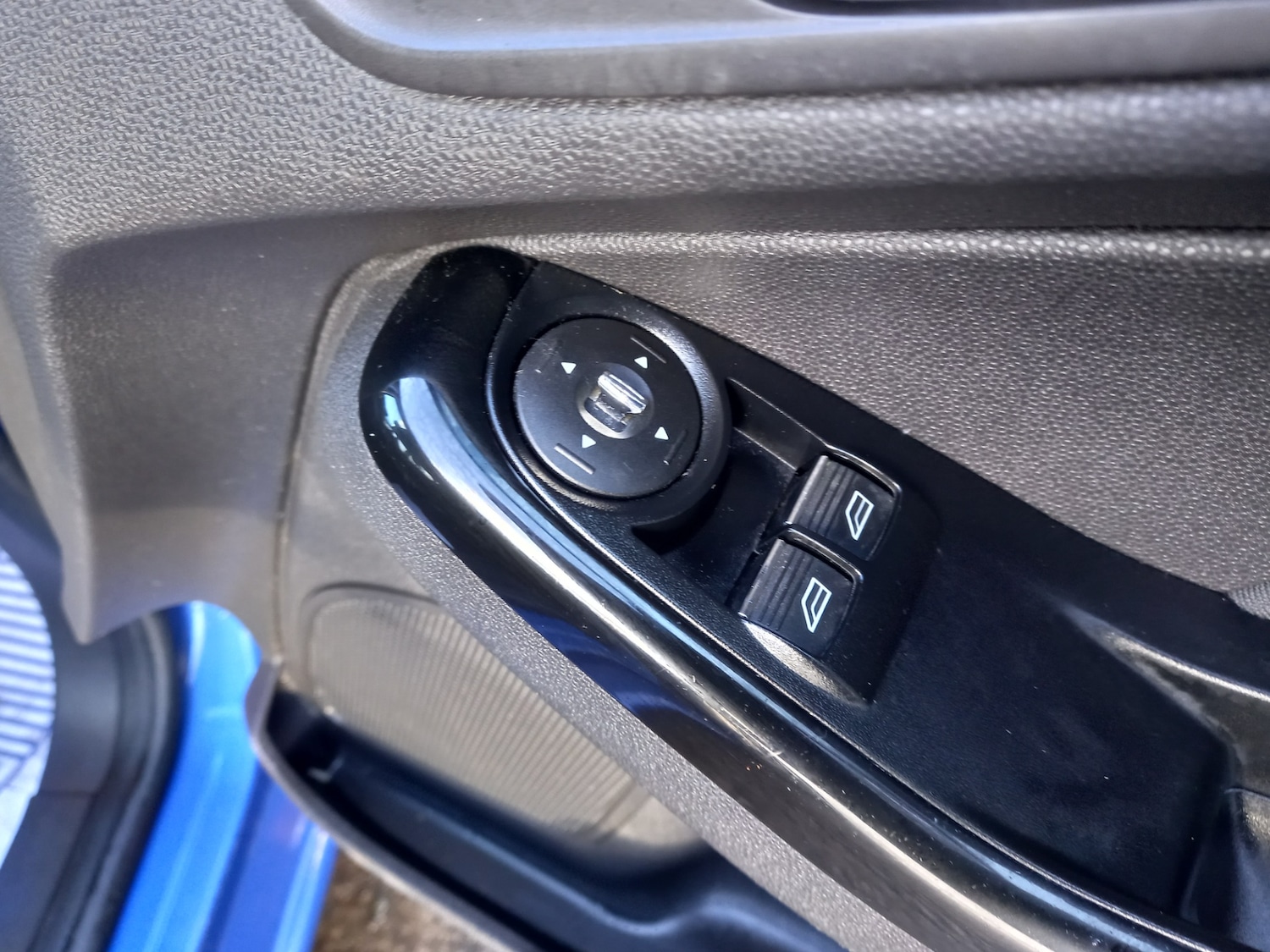 Used Ford Fiesta 2013 for sale - 77889371: Photo 24