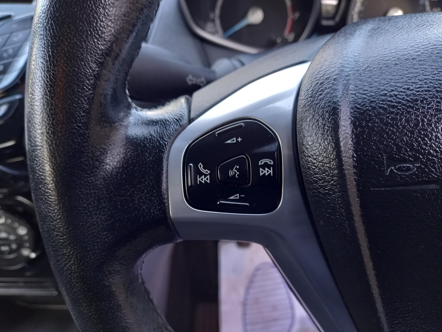 Used Ford Fiesta 2013 for sale - 77889371: Photo 28