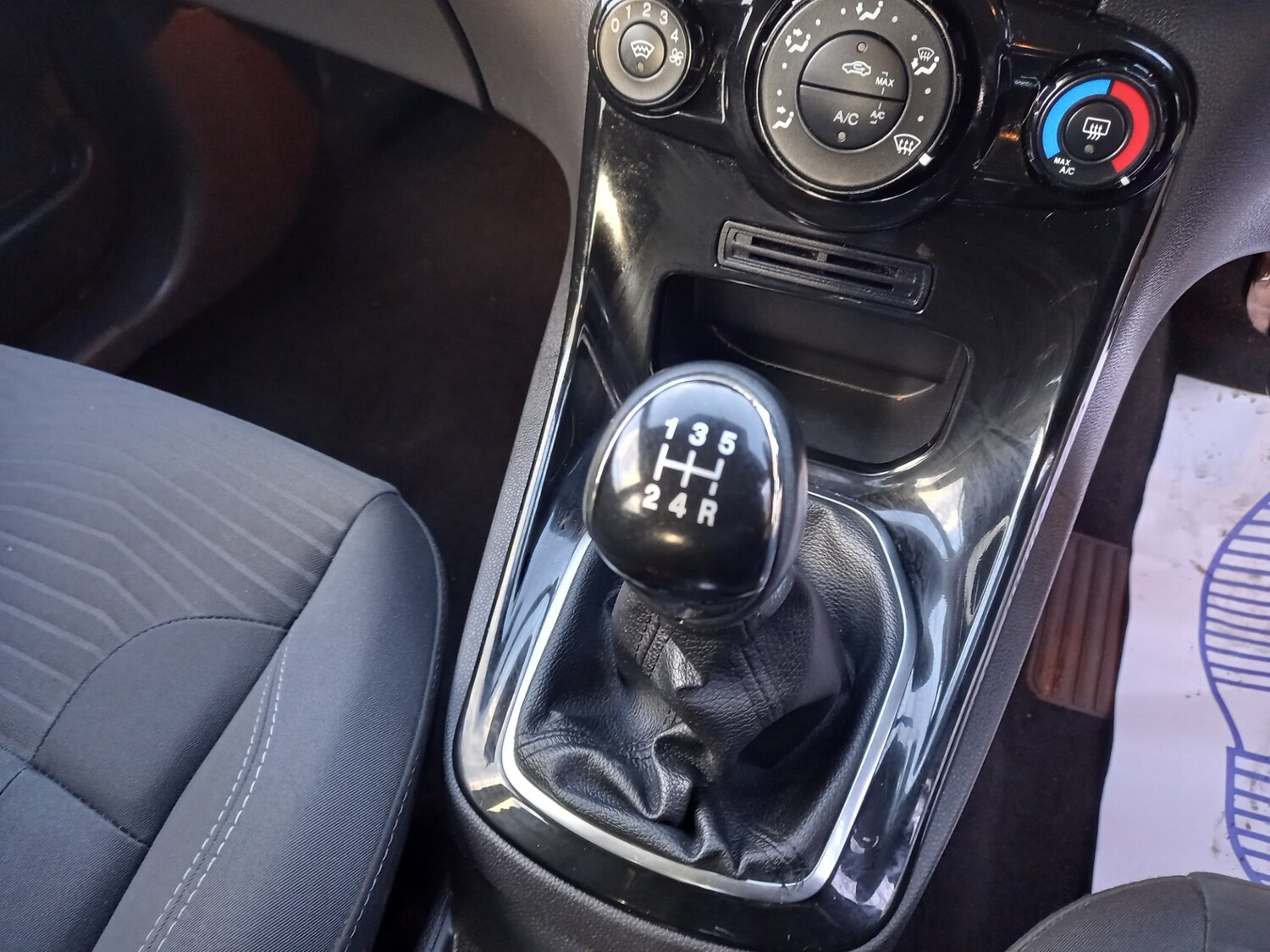 Used Ford Fiesta 2013 for sale - 77889371: Photo 31