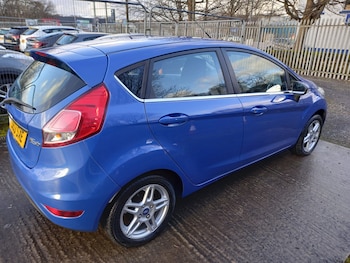 Used Ford Fiesta 2013 for sale - 77889371: Photo