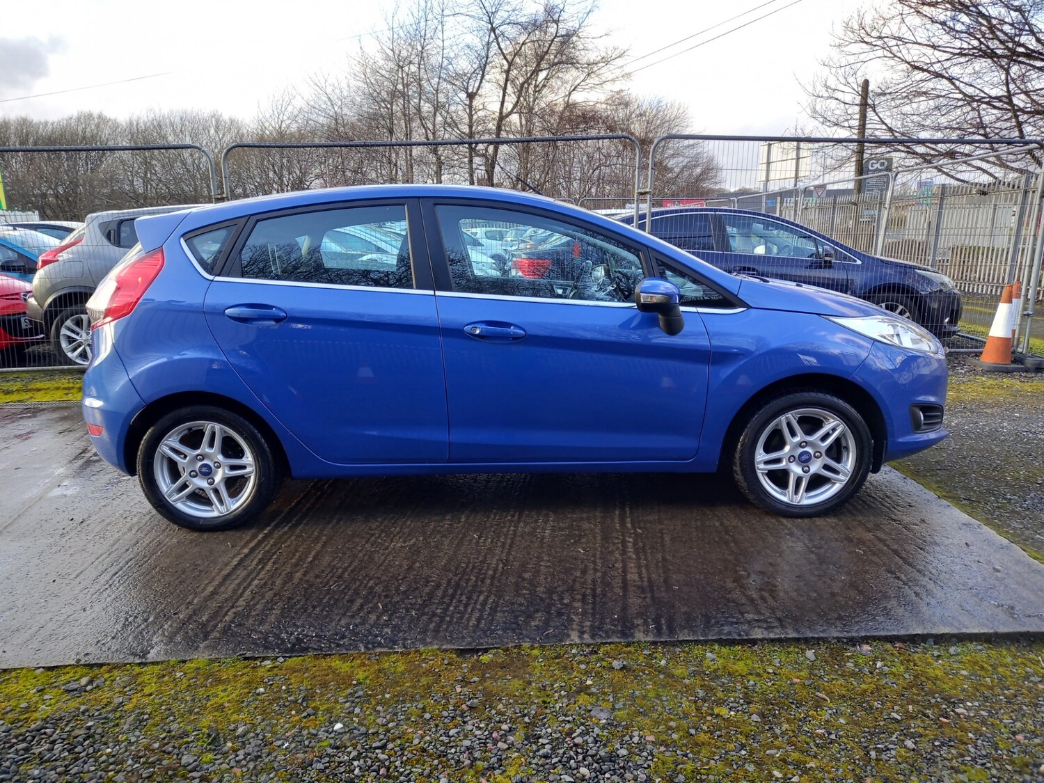 Used Ford Fiesta 2013 for sale - 77889371: Photo 9