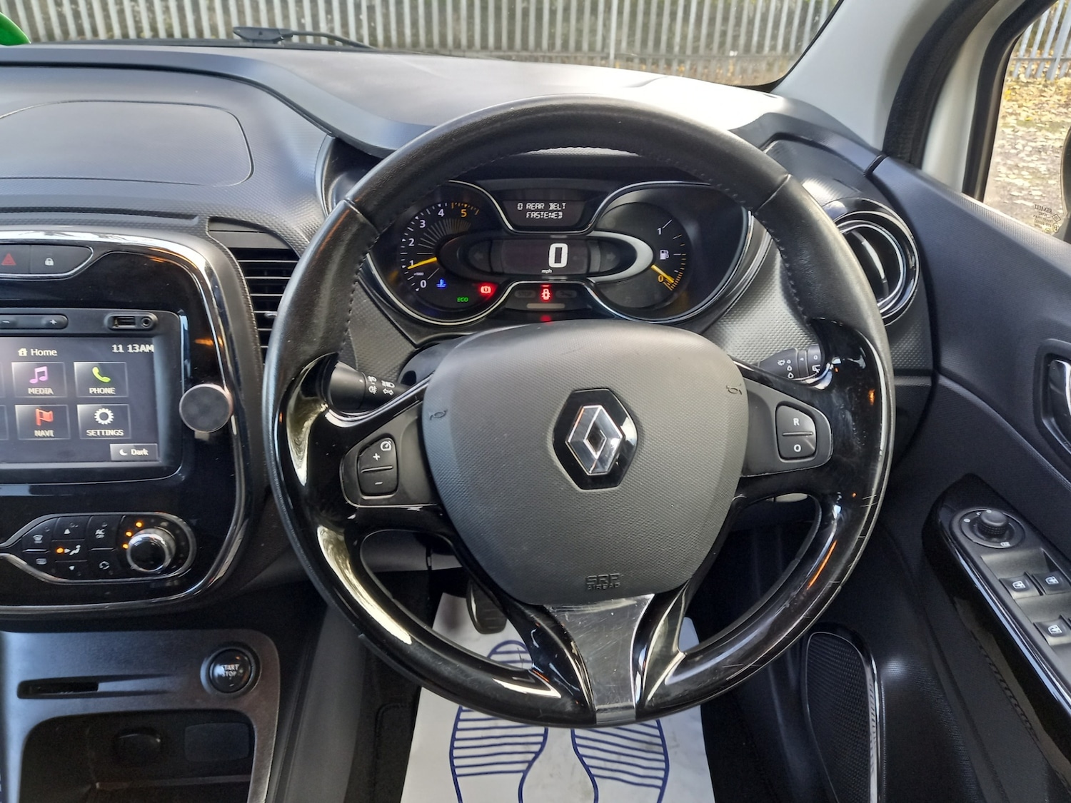 Used Renault Captur 2015 for sale - 76588780: Photo 16