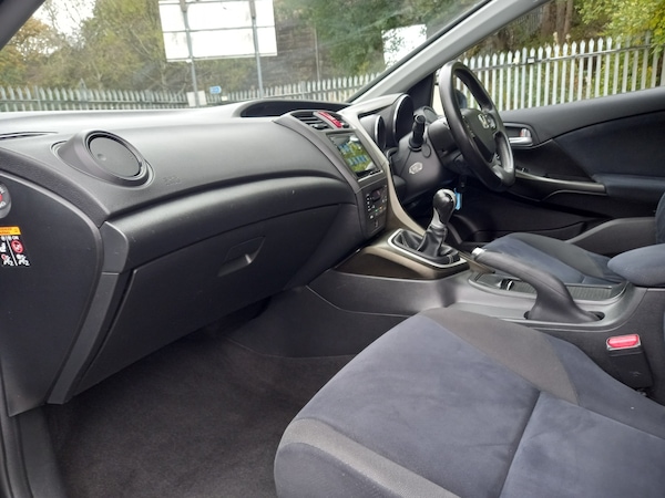Used Honda Civic 2012 for sale - 76252809: Photo 24