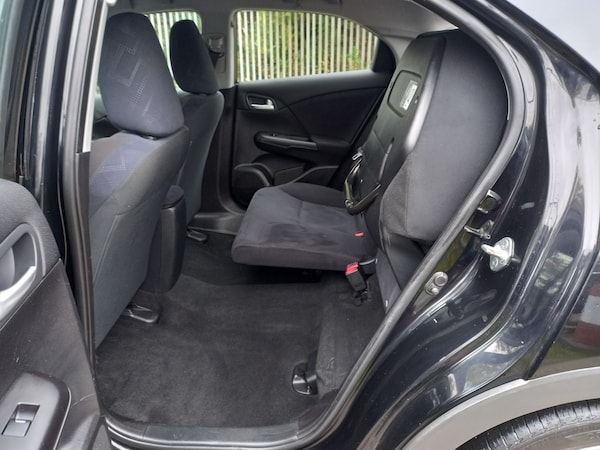 Used Honda Civic 2012 for sale - 76252809: Photo 27
