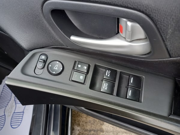 Used Honda Civic 2012 for sale - 76252809: Photo 30