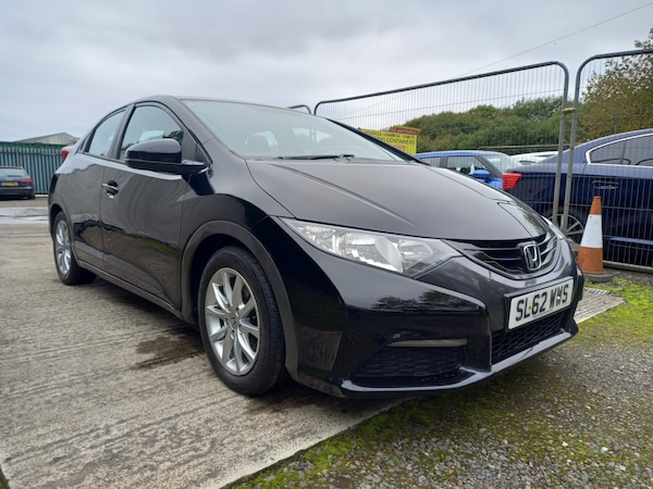 Used Honda Civic 2012 for sale - 76252809: Photo 9