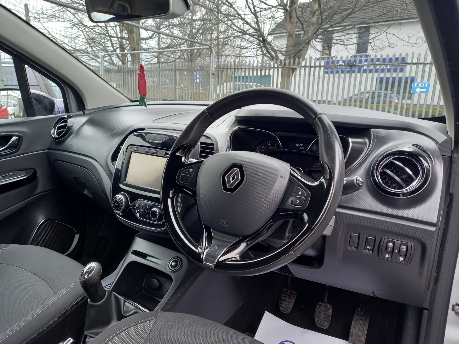 Used Renault Captur 2015 for sale - 78029012: Photo 11