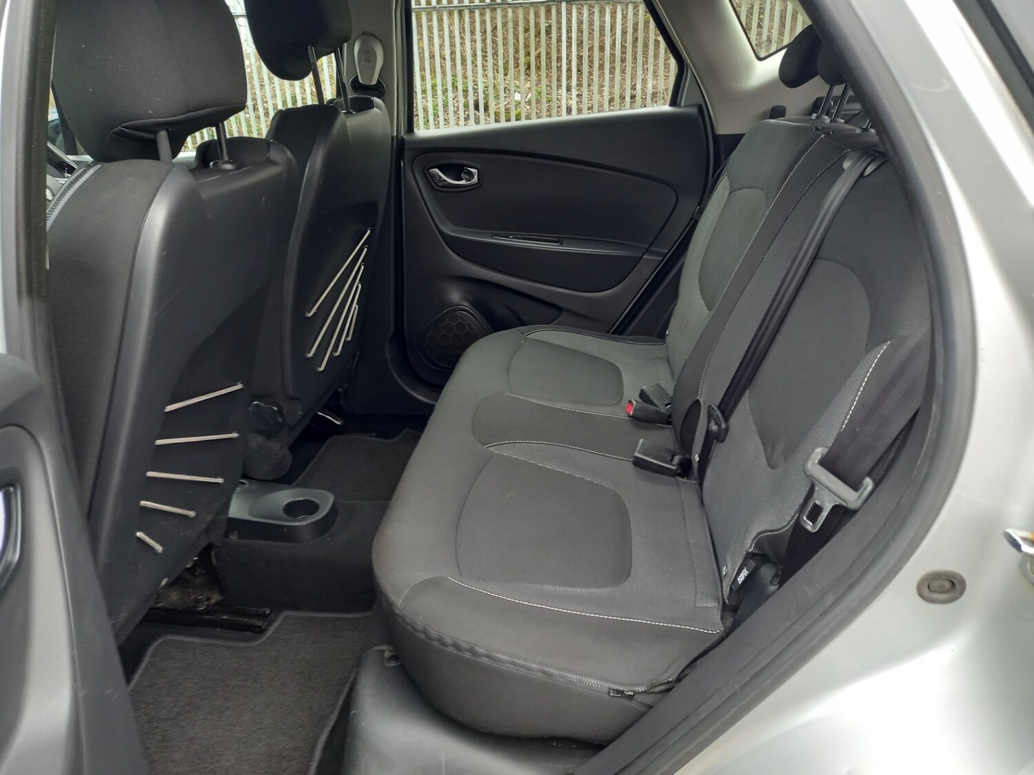 Used Renault Captur 2015 for sale - 78029012: Photo 23