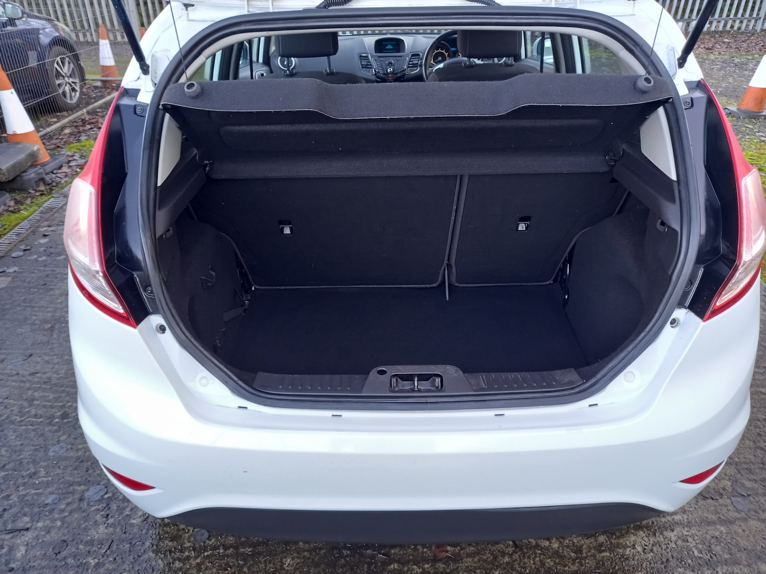 Used Ford Fiesta 2013 for sale - 77012298: Photo 34