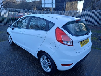Used Ford Fiesta 2013 for sale - 77012298: Photo