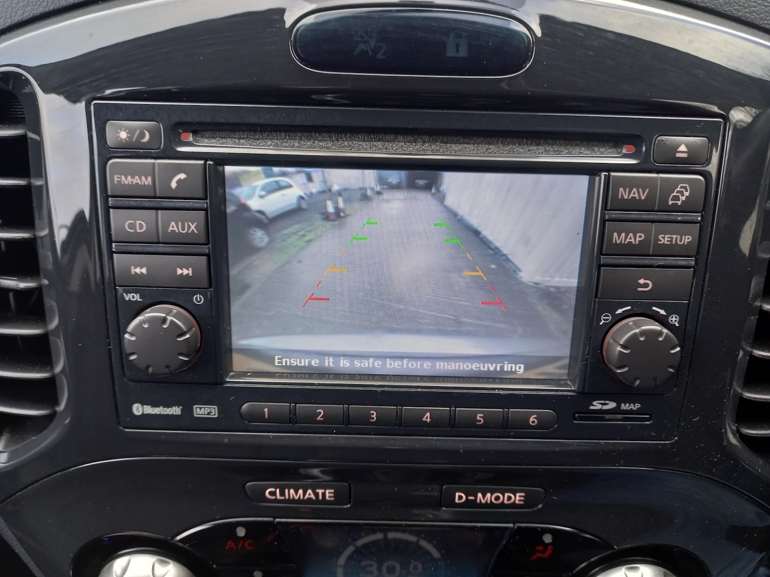 Used Nissan Juke 2011 for sale - 76846008: Photo 26