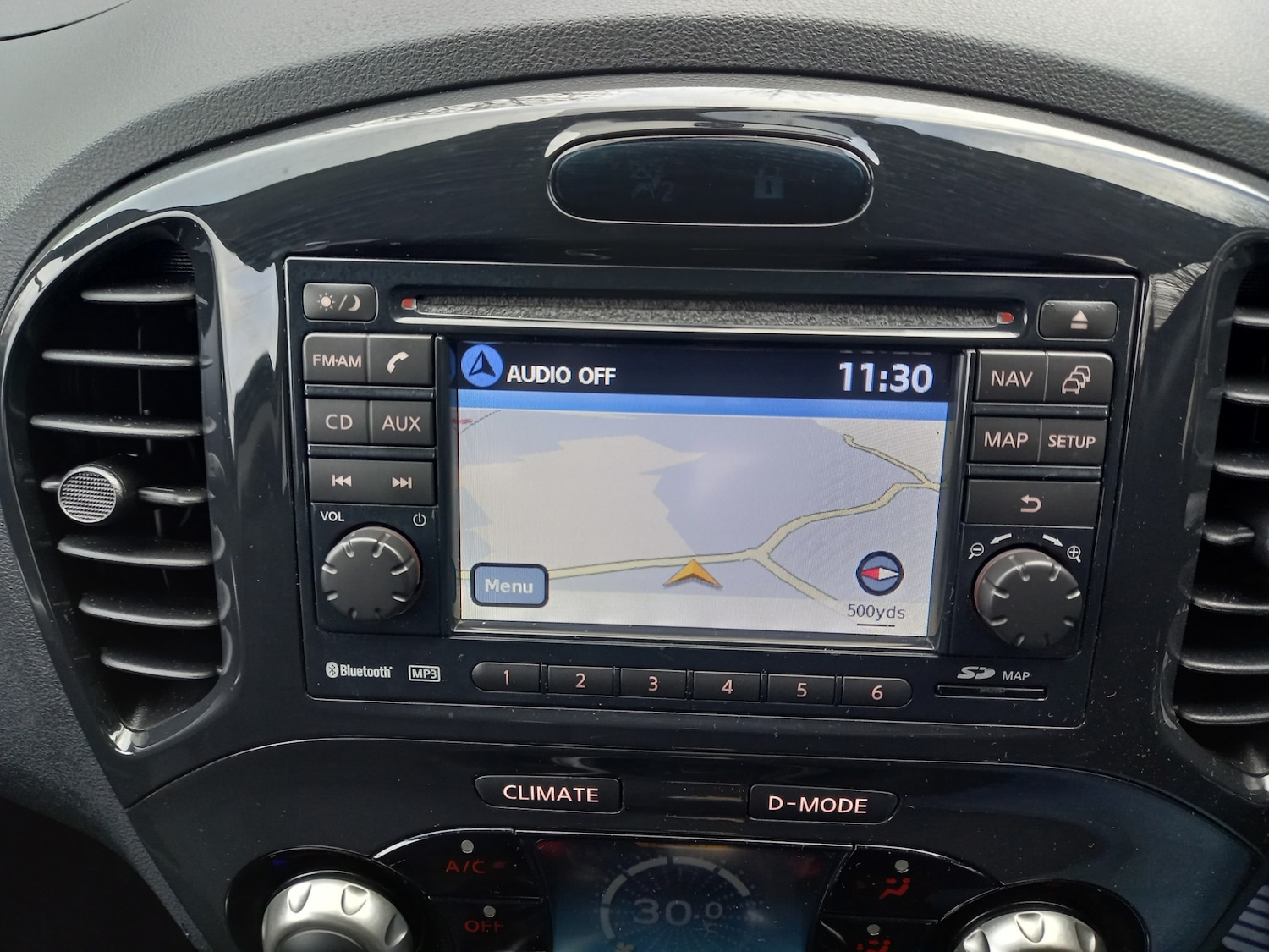 Used Nissan Juke 2011 for sale - 76846008: Photo 27