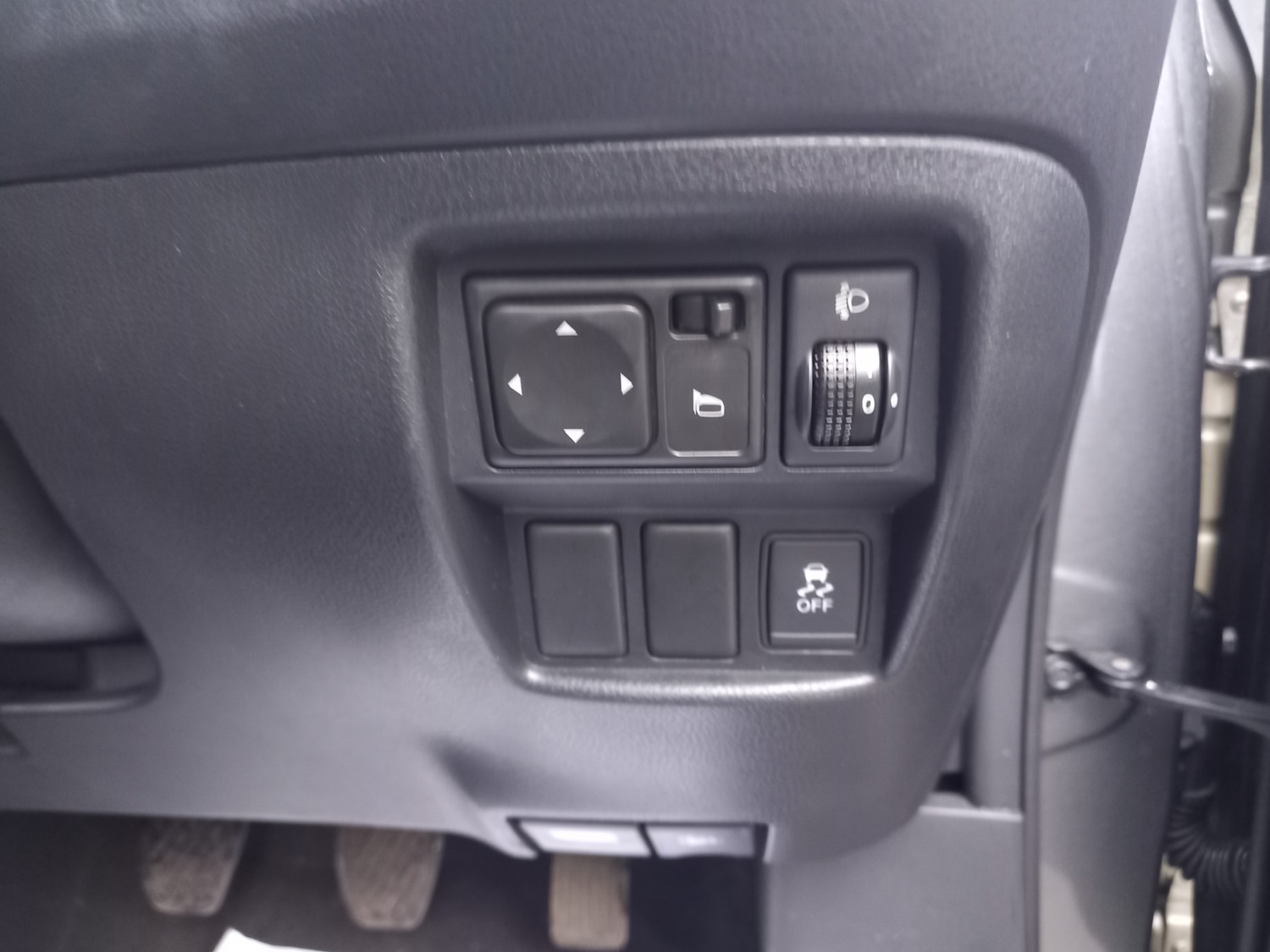 Used Nissan Juke 2011 for sale - 76846008: Photo 35