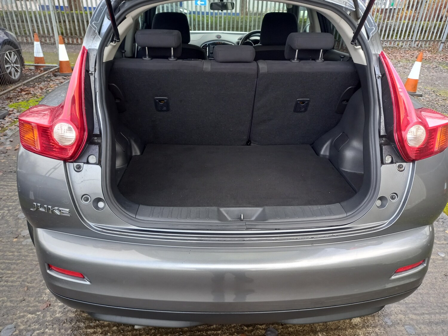 Used Nissan Juke 2011 for sale - 76846008: Photo 36