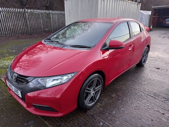 Used Honda Civic 2013 for sale - 77013200: Photo