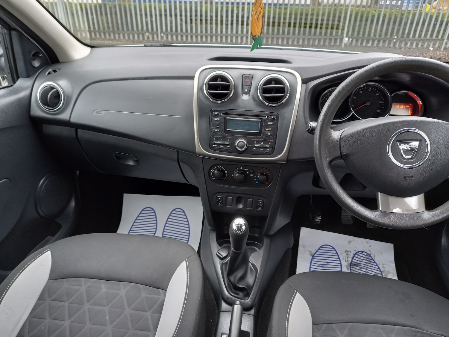 Used Dacia Sandero Stepway 2015 for sale - 77702055: Photo 12
