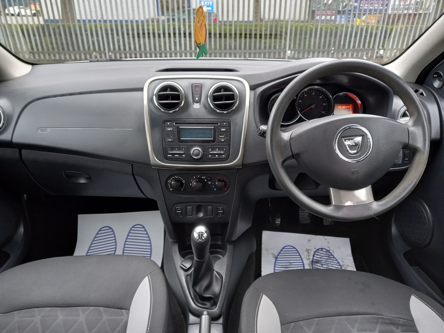 Used Dacia Sandero Stepway 2015 for sale - 77702055: Photo 13