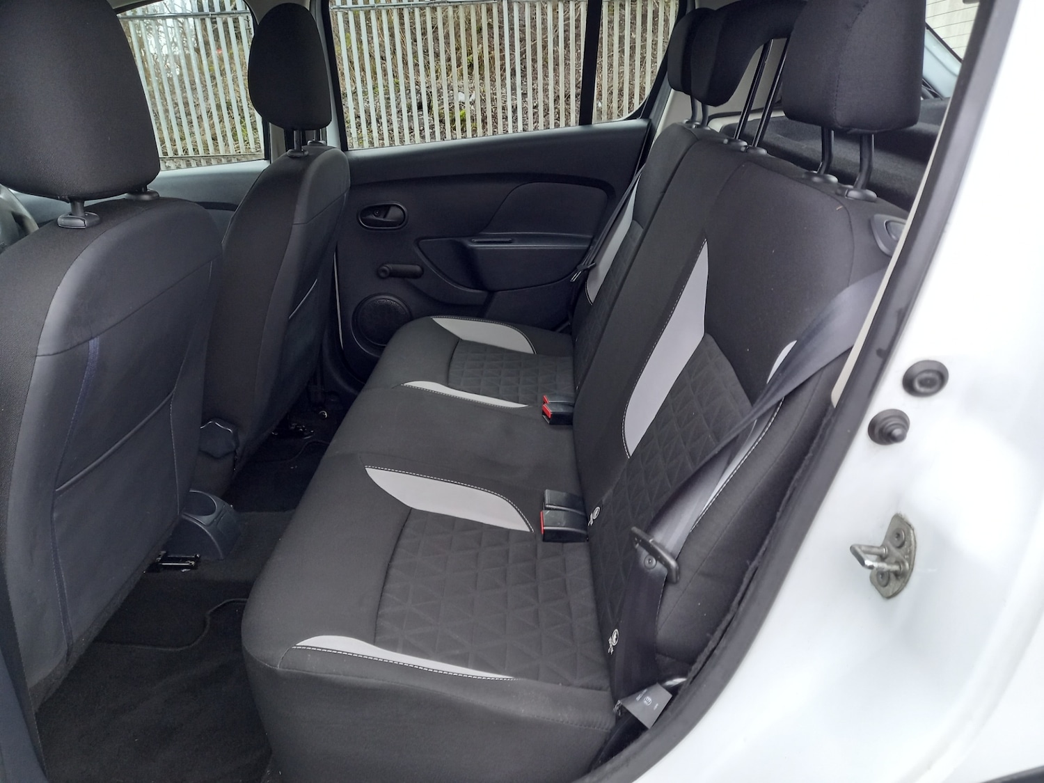 Used Dacia Sandero Stepway 2015 for sale - 77702055: Photo 18