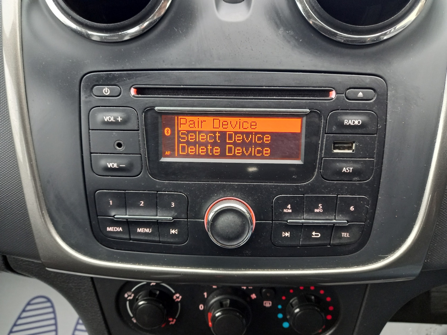 Used Dacia Sandero Stepway 2015 for sale - 77702055: Photo 25