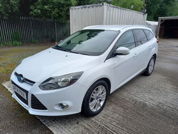 Used Ford Focus 2014 for sale - 79069048: Photo