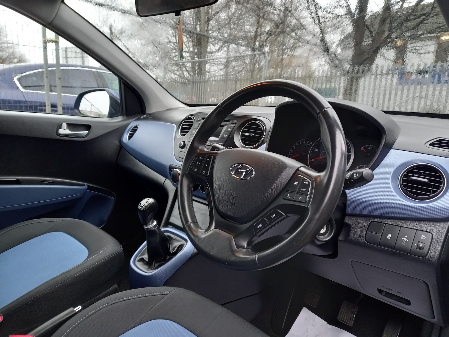 Used Hyundai i10 2016 for sale - 76707504: Photo 13