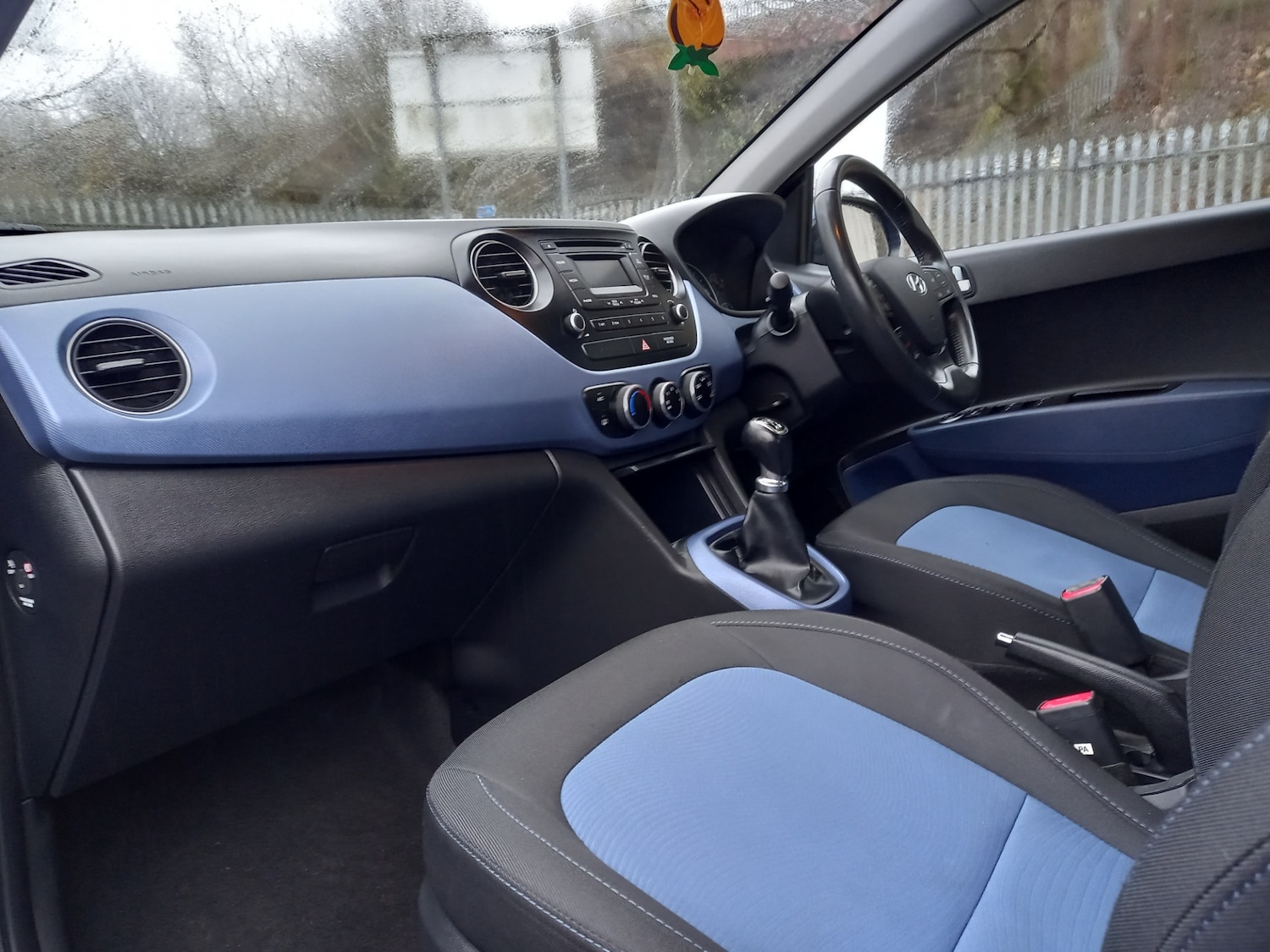 Used Hyundai i10 2016 for sale - 76707504: Photo 23