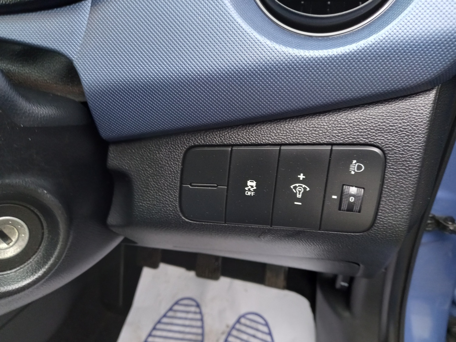 Used Hyundai i10 2016 for sale - 76707504: Photo 31