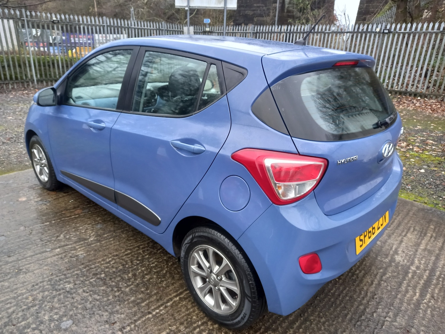 Used Hyundai i10 2016 for sale - 76707504: Photo 4