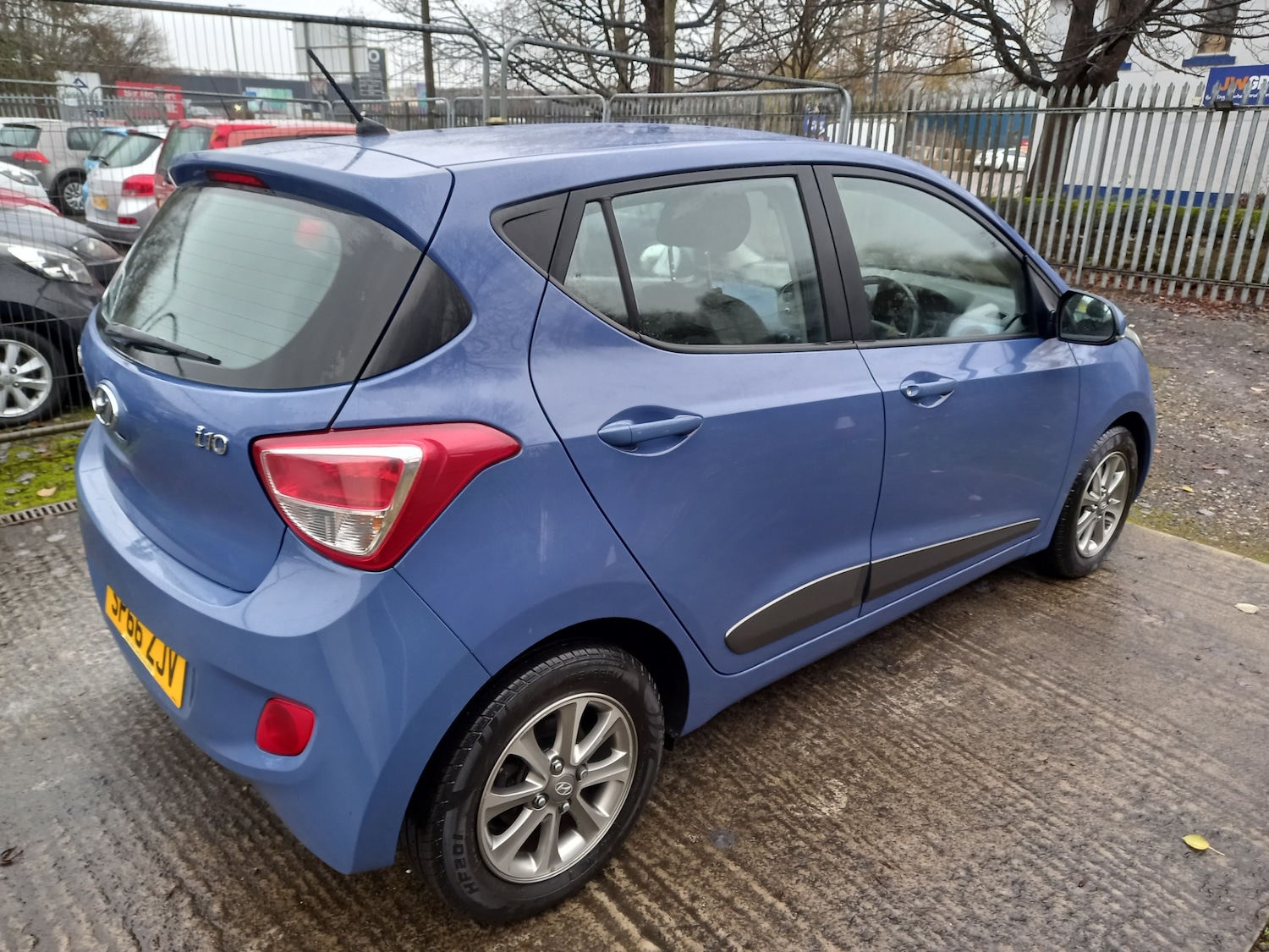 Used Hyundai i10 2016 for sale - 76707504: Photo 6
