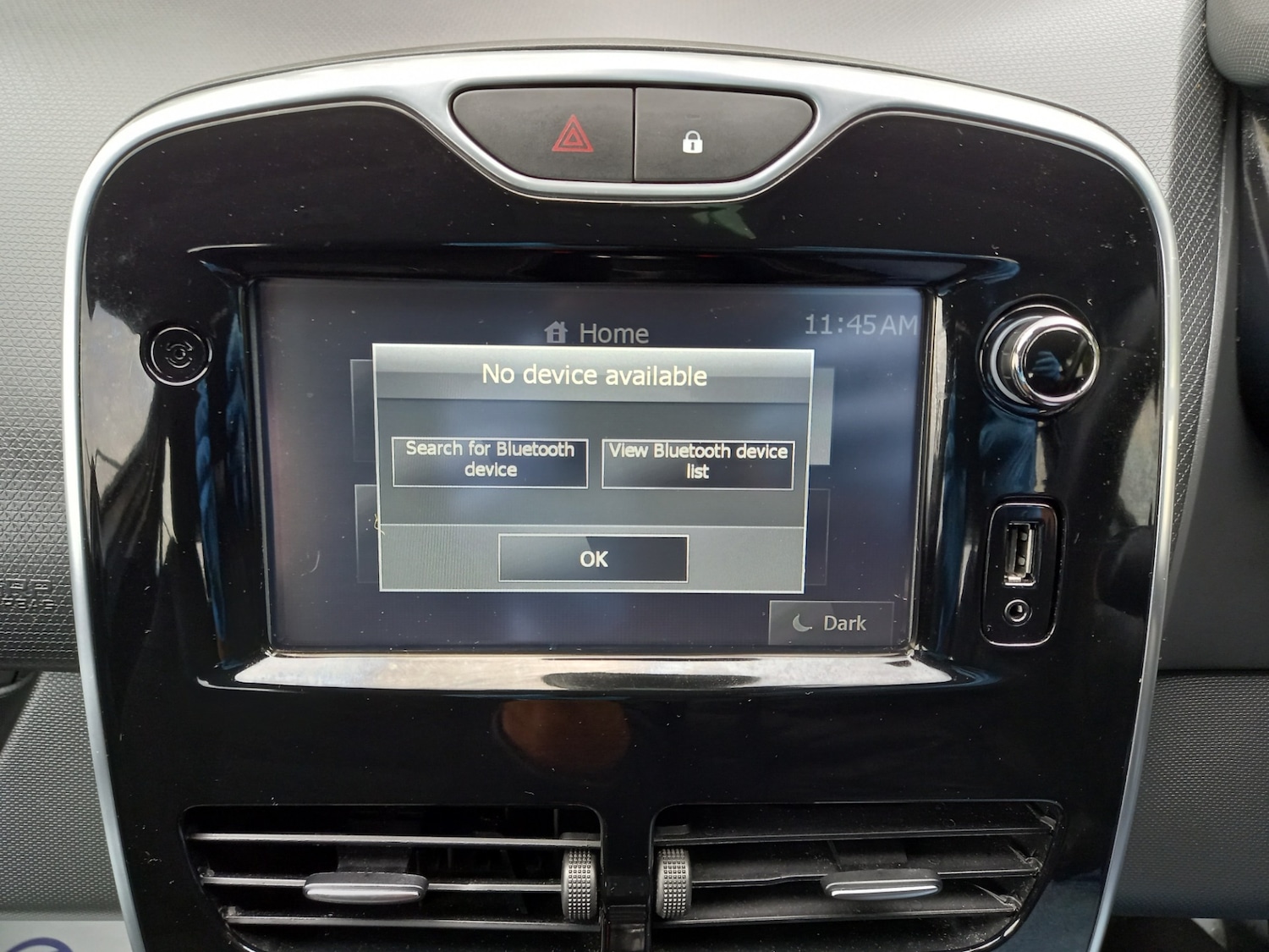 Used Renault Clio 2015 for sale - 76182522: Photo 29