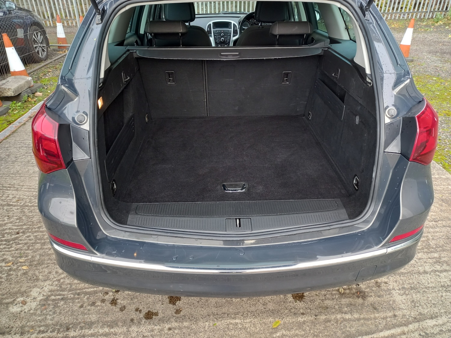 Used Vauxhall Astra 2014 for sale - 76184219: Photo 30