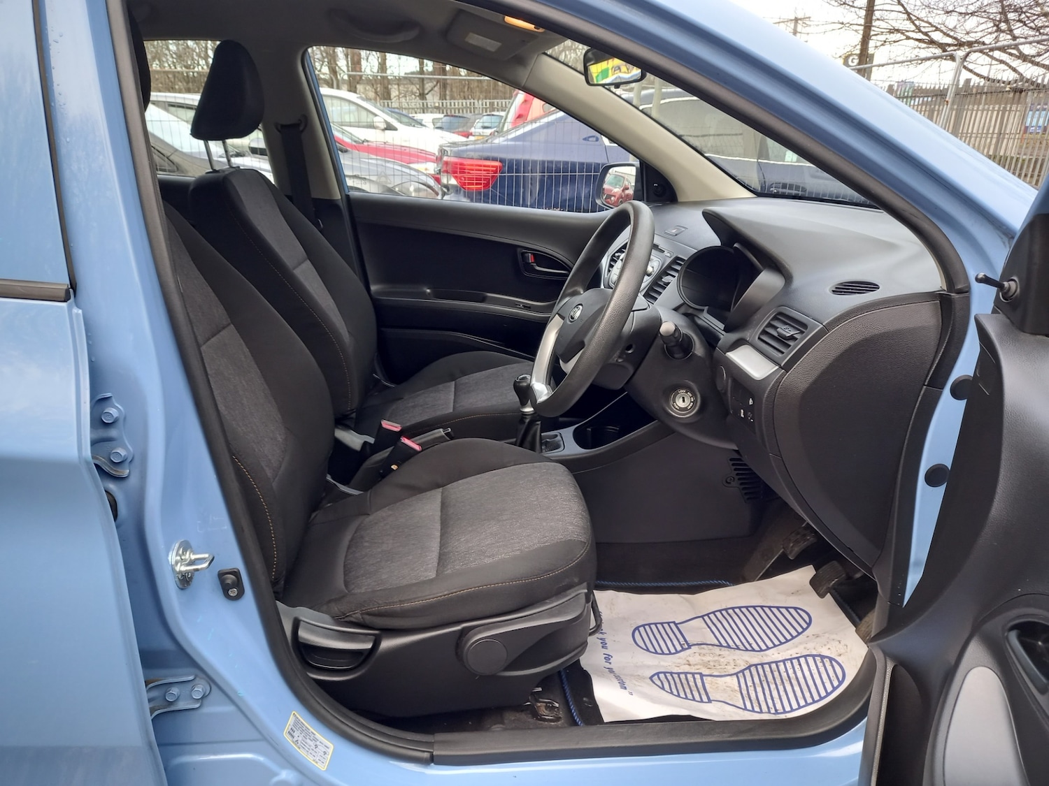 Used Kia Picanto 2012 for sale - 76748990: Photo 12