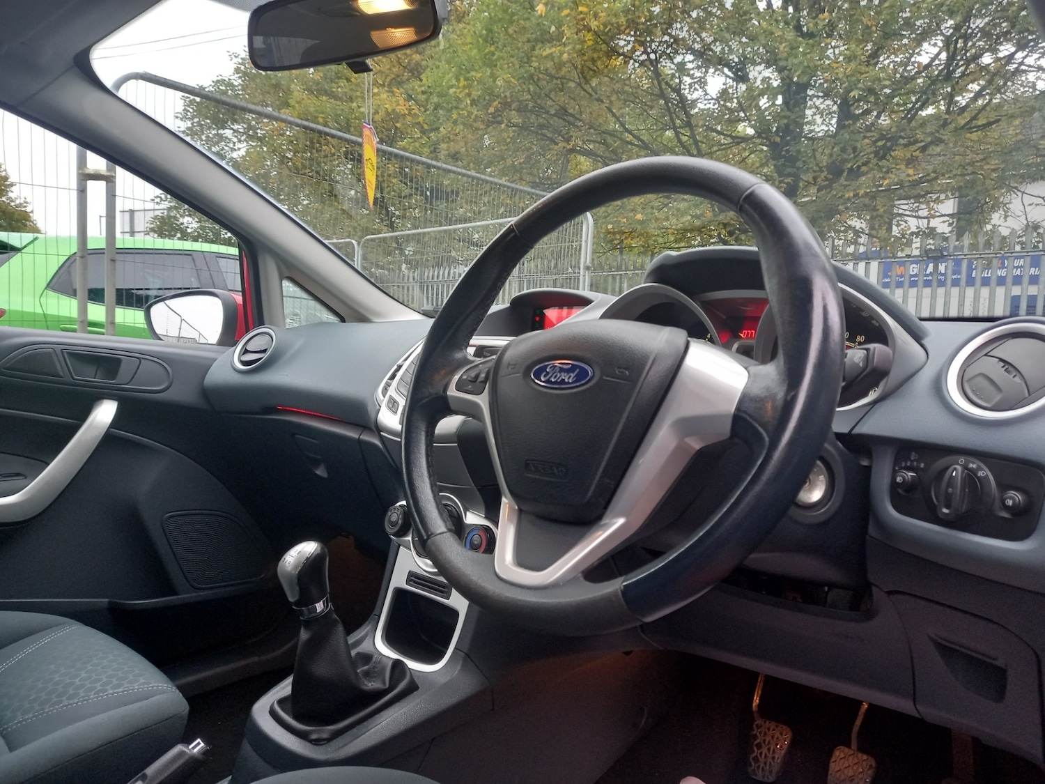 Used Ford Fiesta 2009 for sale - 76145813: Photo 13