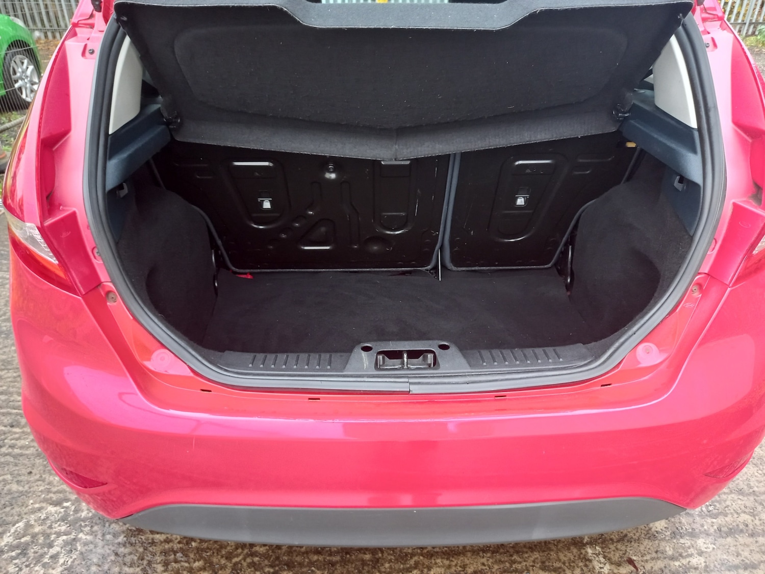 Used Ford Fiesta 2009 for sale - 76145813: Photo 32