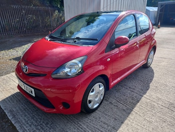 Used Toyota AYGO 2013 for sale - 75626629: Photo
