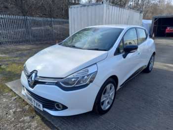 Used Renault Clio 2016 for sale - 74088237: Photo