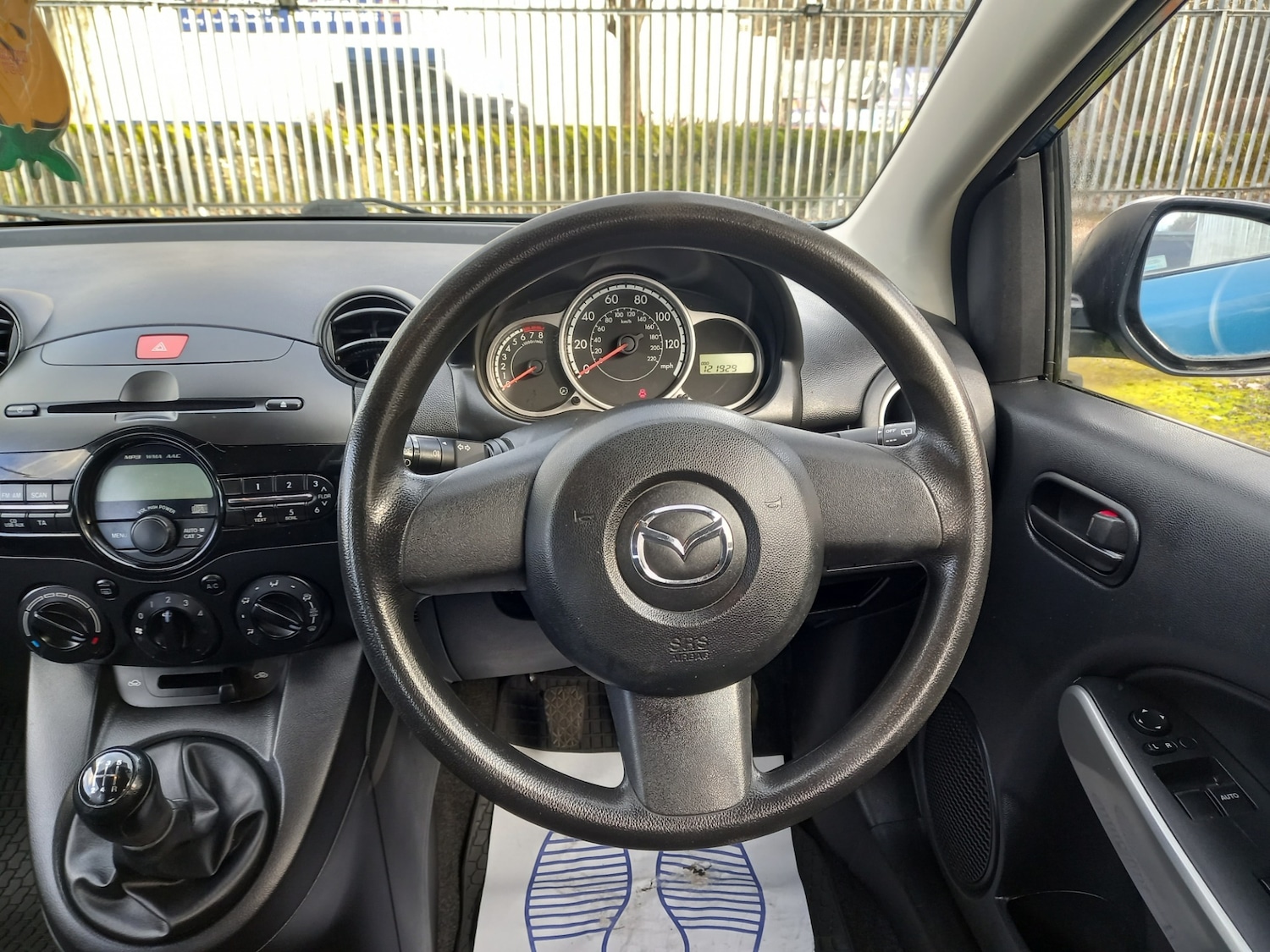 Used Mazda Mazda2 2013 for sale - 77732346: Photo 12