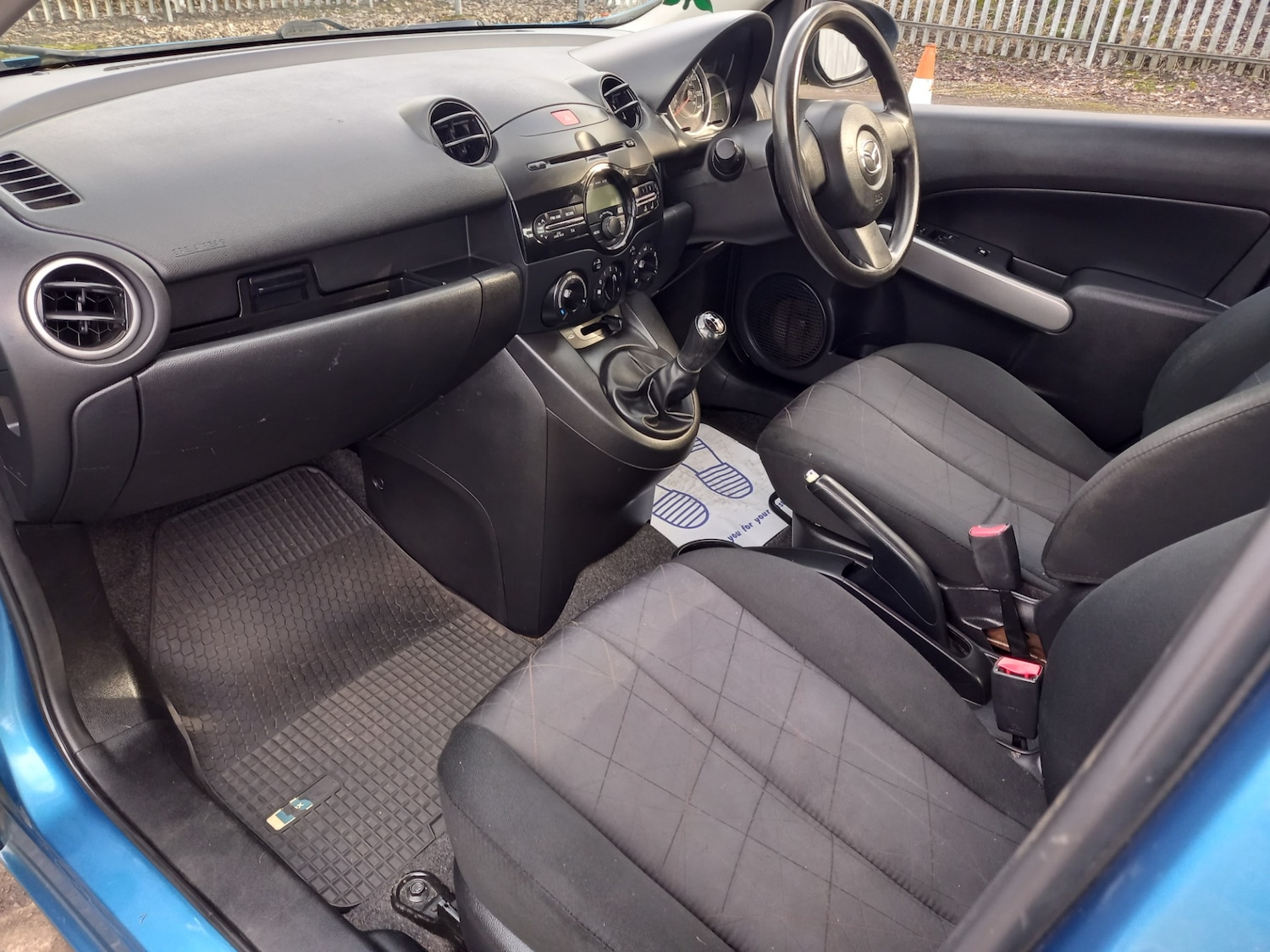 Used Mazda Mazda2 2013 for sale - 77732346: Photo 18