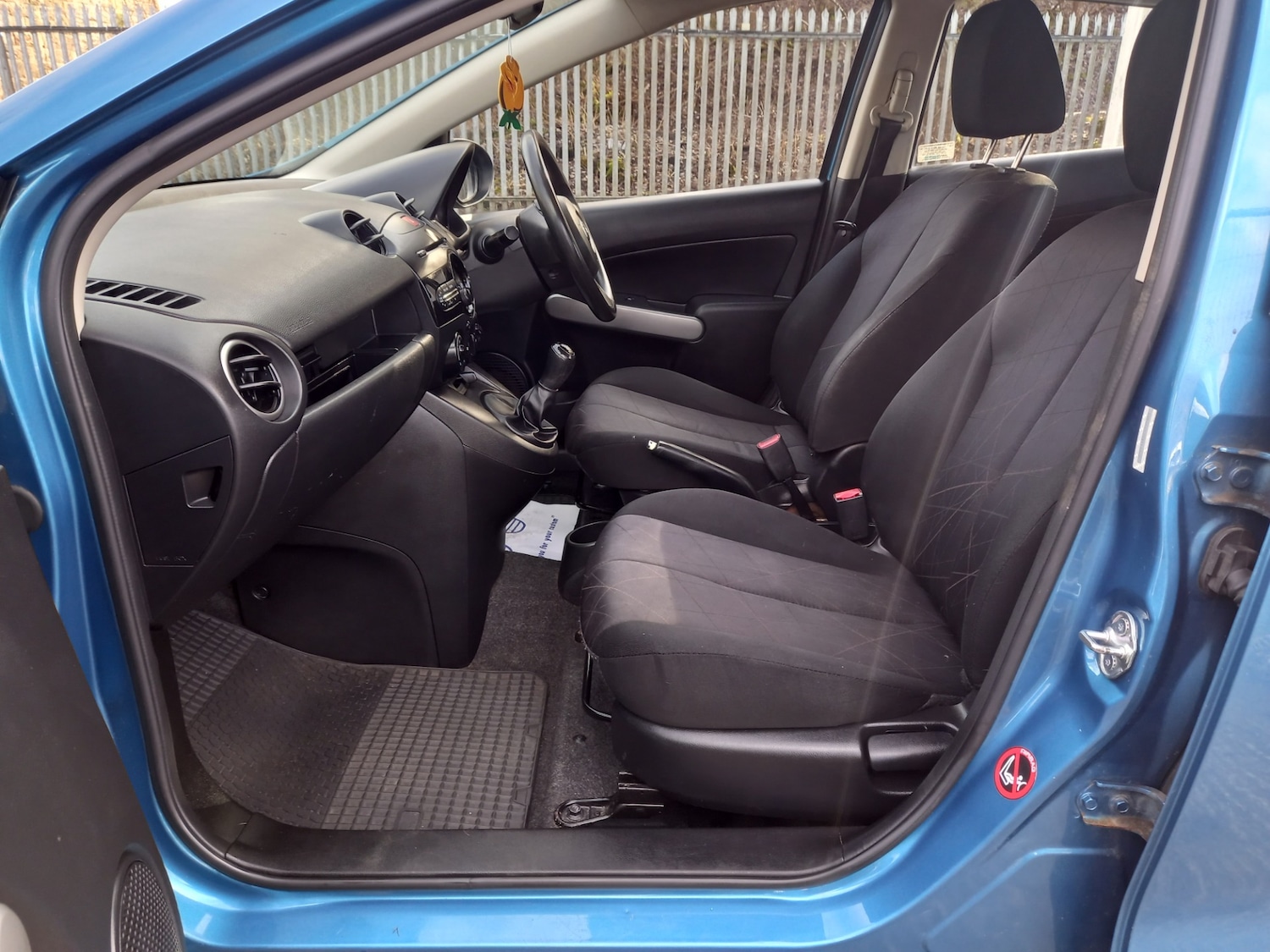 Used Mazda Mazda2 2013 for sale - 77732346: Photo 19