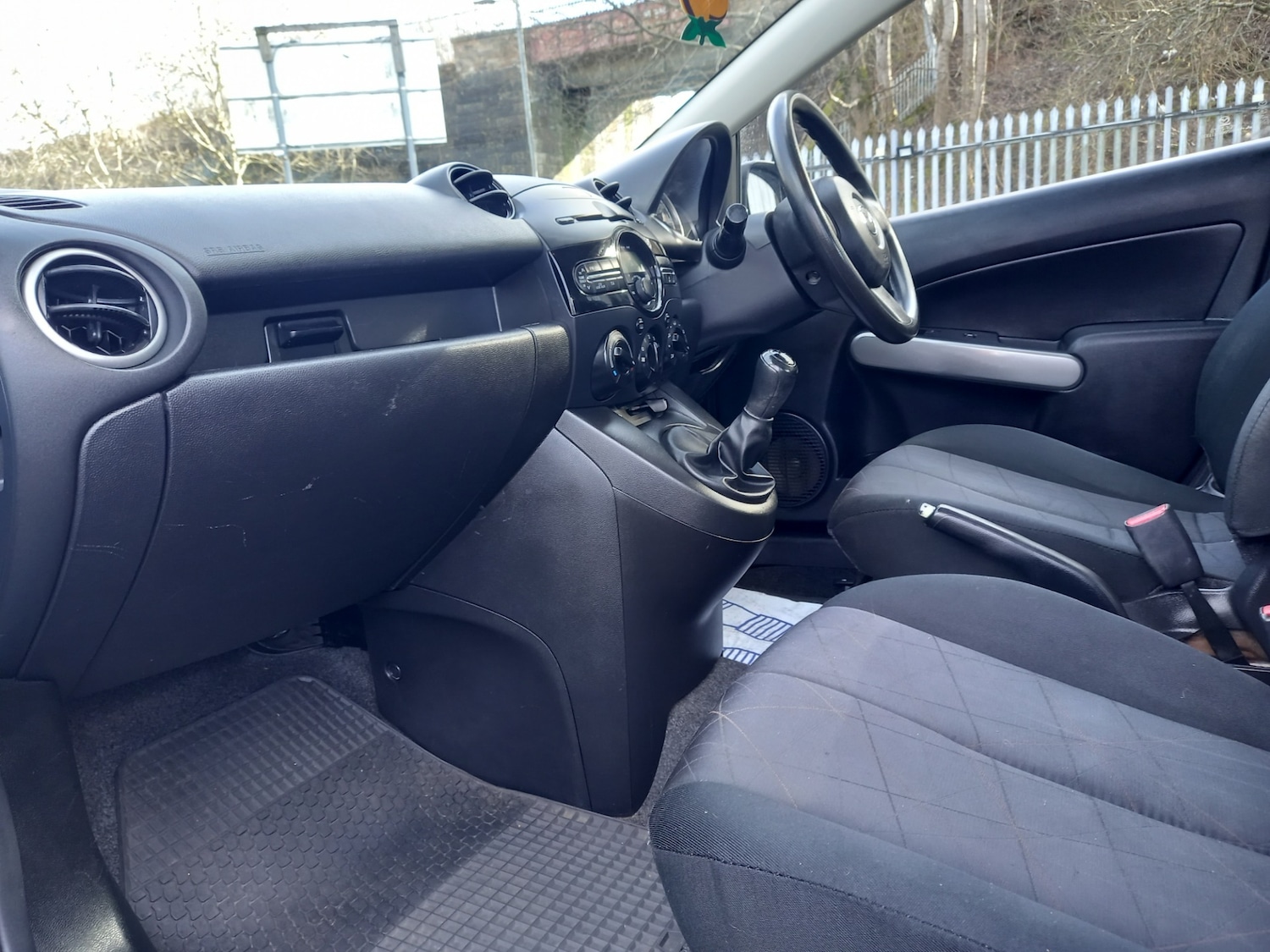 Used Mazda Mazda2 2013 for sale - 77732346: Photo 20