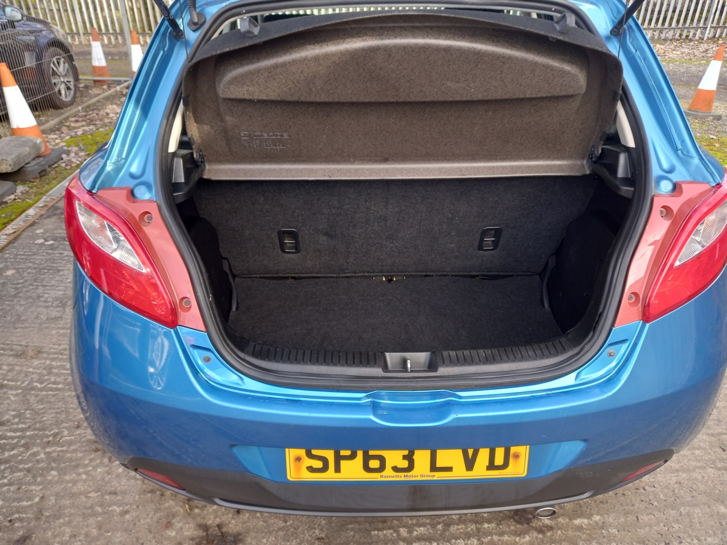 Used Mazda Mazda2 2013 for sale - 77732346: Photo 26