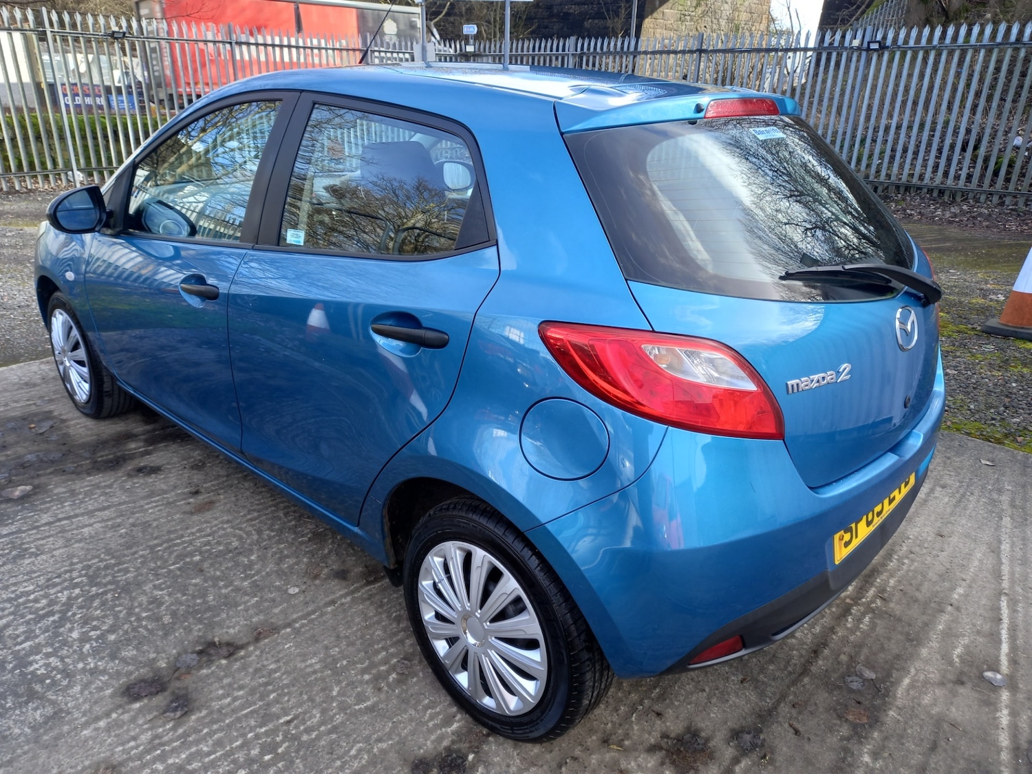 Used Mazda Mazda2 2013 for sale - 77732346: Photo 3