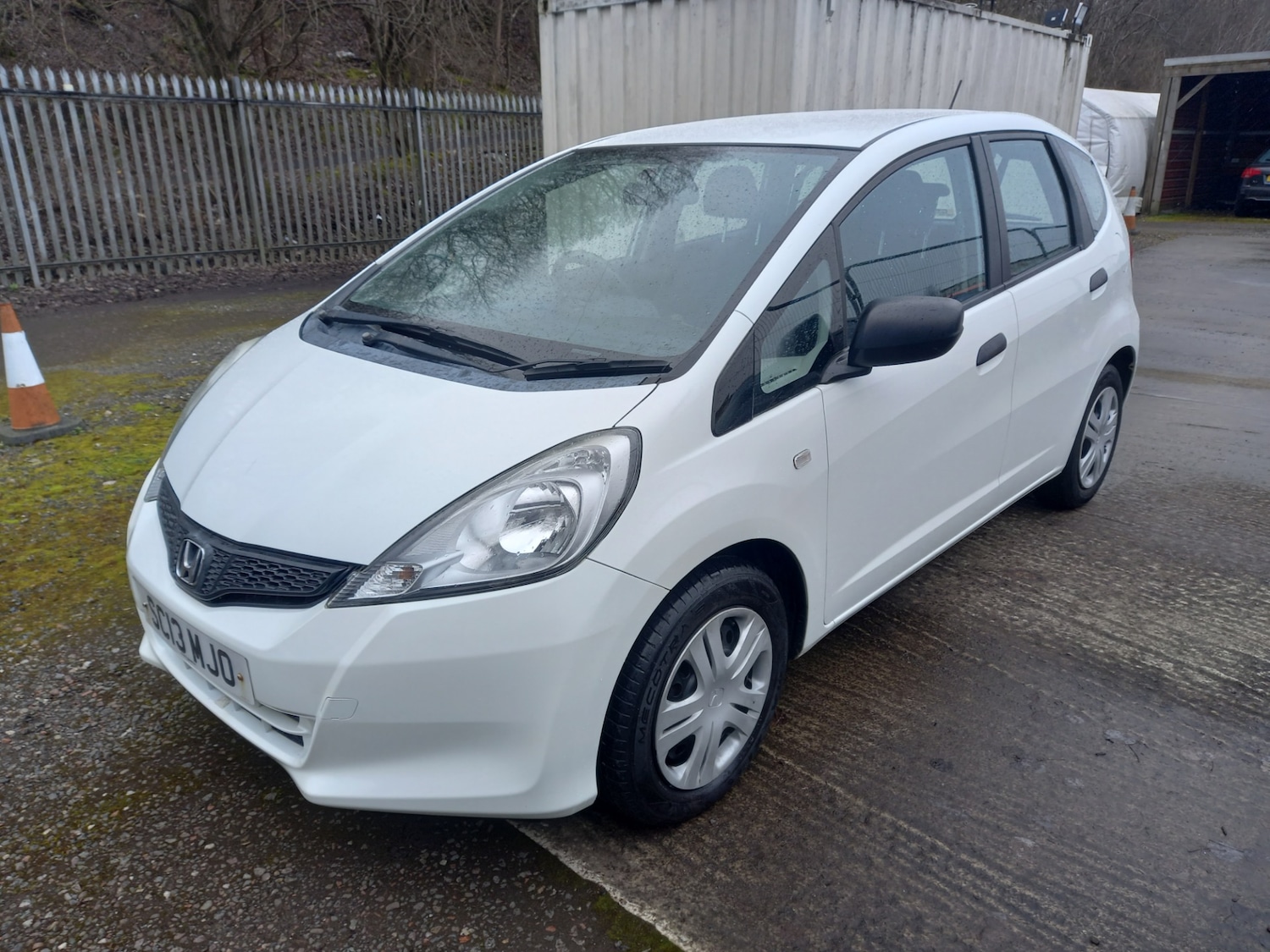 Used Honda Jazz 2013 for sale - 78011368: Photo 2