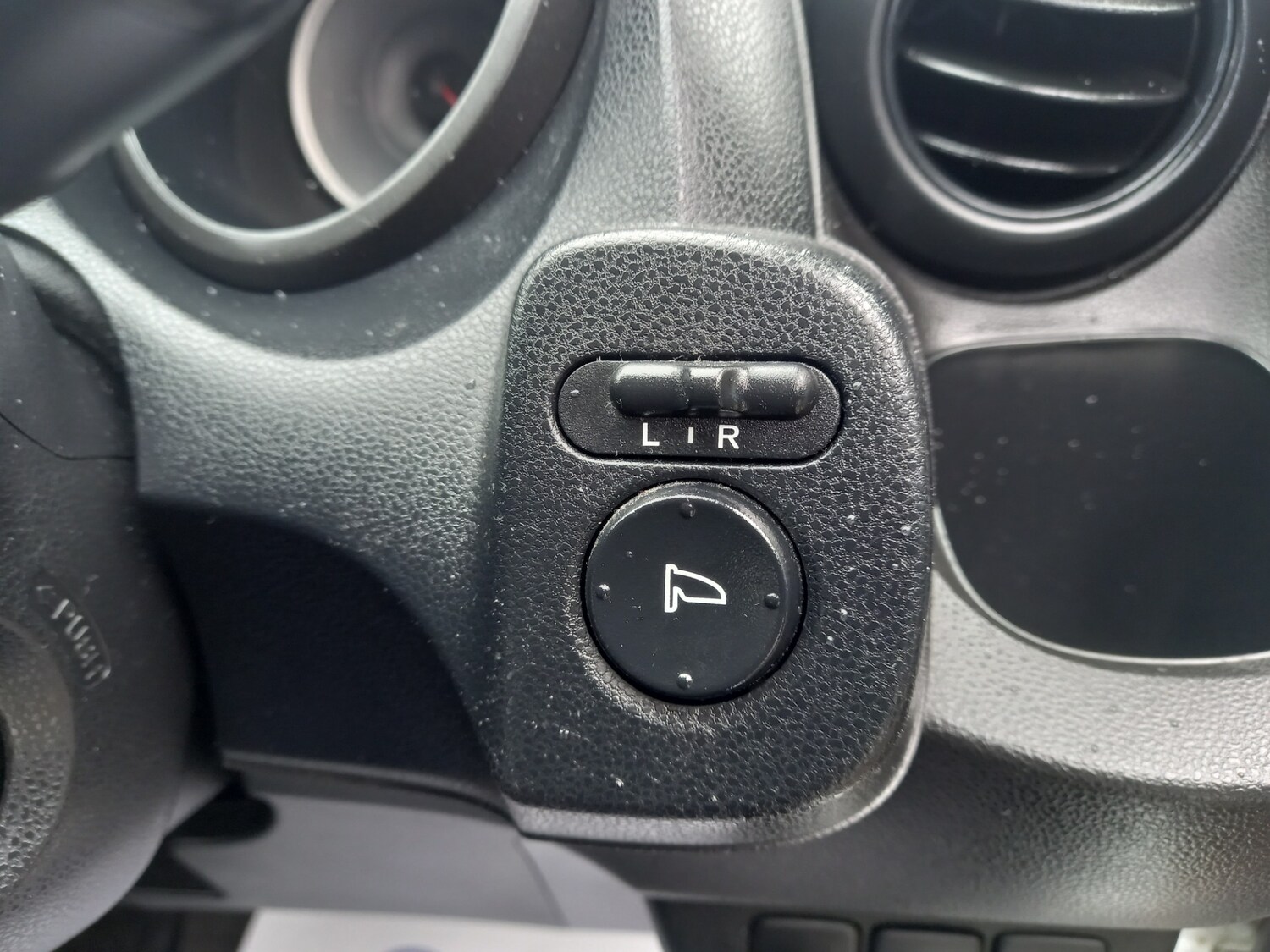 Used Honda Jazz 2013 for sale - 78011368: Photo 25