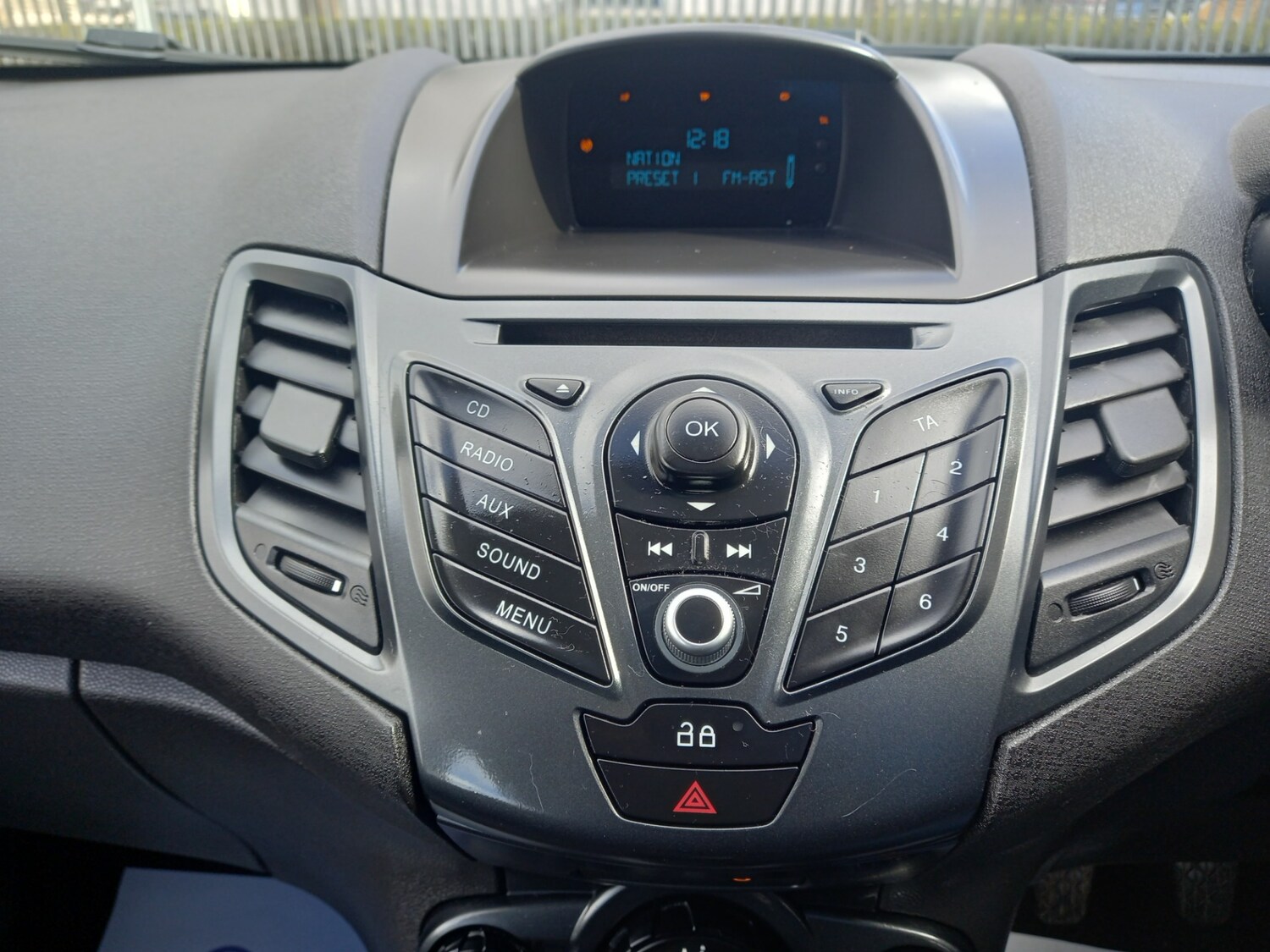 Used Ford Fiesta 2014 for sale - 78012814: Photo 30