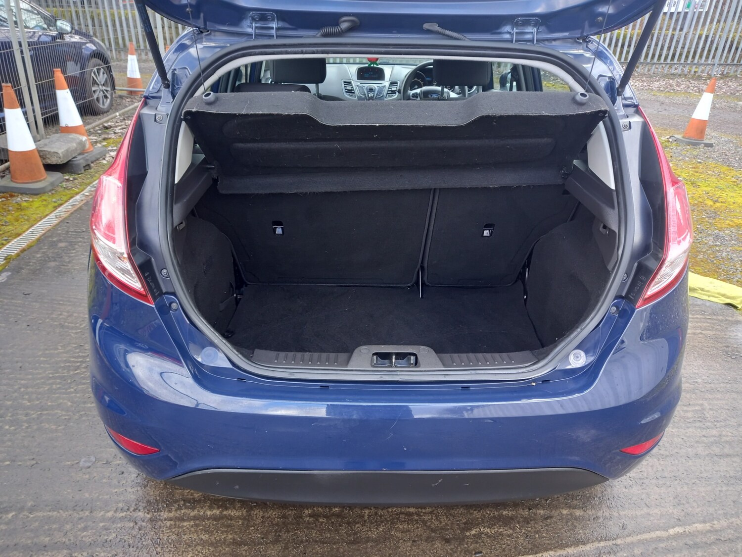 Used Ford Fiesta 2014 for sale - 78012814: Photo 32