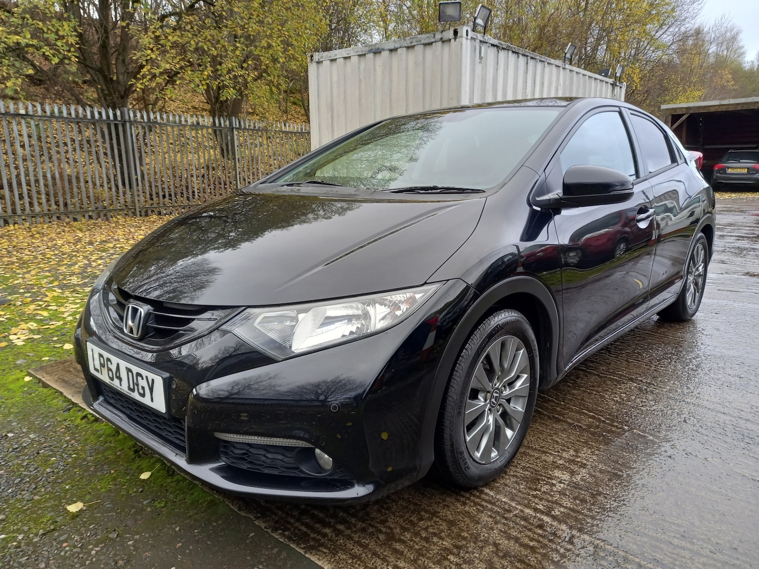 Used Honda Civic 2015 for sale - 76555210: Photo 1